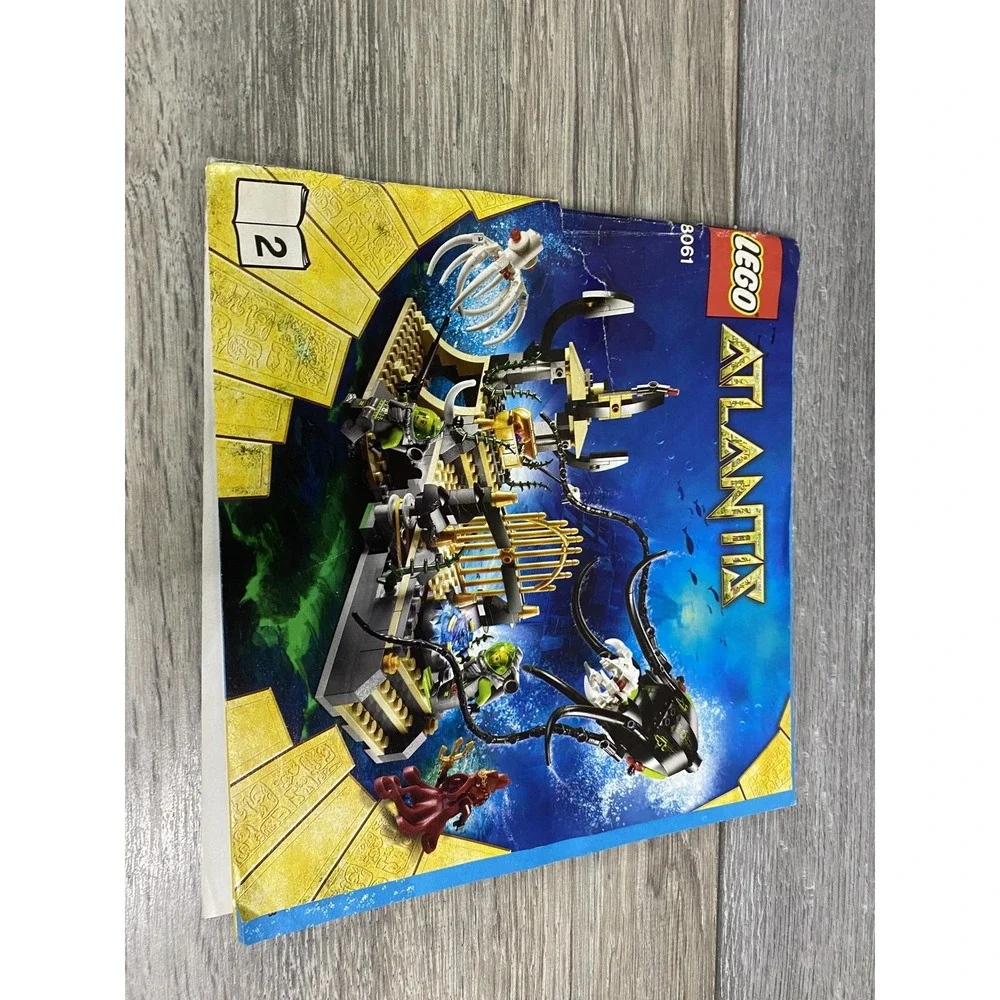 LEGO Atlantis 8061 Gateway Squid Instruction Manual Only Book 2 2010 Illustrated